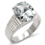 21118 - High-Polished 925 Sterling Silver Ring with AAA Grade CZ  in Clear