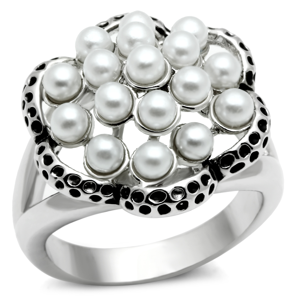 3W232 - Rhodium Brass Ring with Synthetic Pearl in White