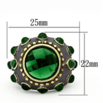 LOA881 - Reverse Two-Tone Brass Ring with Synthetic Synthetic Glass in Emerald