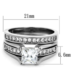 TK0W383 - High polished (no plating) Stainless Steel Ring with AAA Grade CZ  in Clear