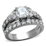 TK1331 - High polished (no plating) Stainless Steel Ring with AAA Grade CZ  in Clear