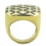 TK1886 - IP Gold(Ion Plating) Stainless Steel Ring with Top Grade Crystal  in Clear