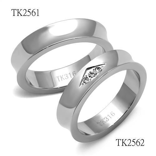 TK2562 - High polished (no plating) Stainless Steel Ring with Top Grade Crystal  in Clear