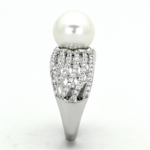 TS169 - Rhodium 925 Sterling Silver Ring with Synthetic Pearl in White